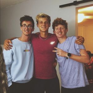 Meet your Posher, Joe